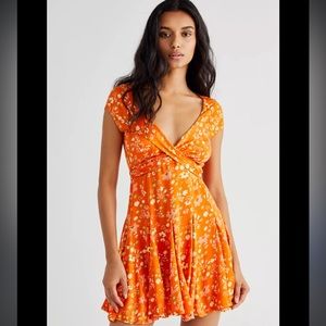 Free People It Takes Two Floral Mini Dress Peach Combo Cap Sleeve Size Small